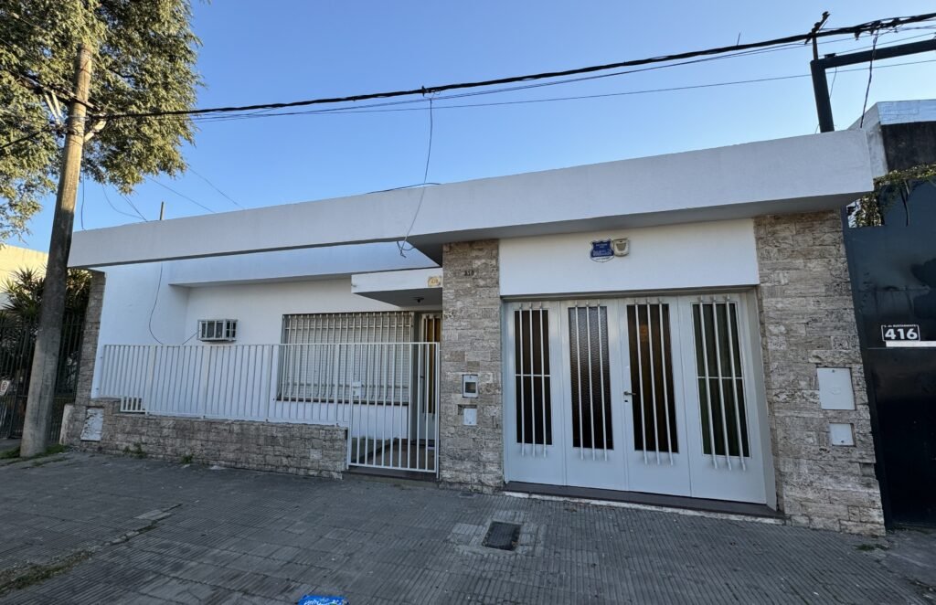 BUSTAMANTE 418 (FRENTE)