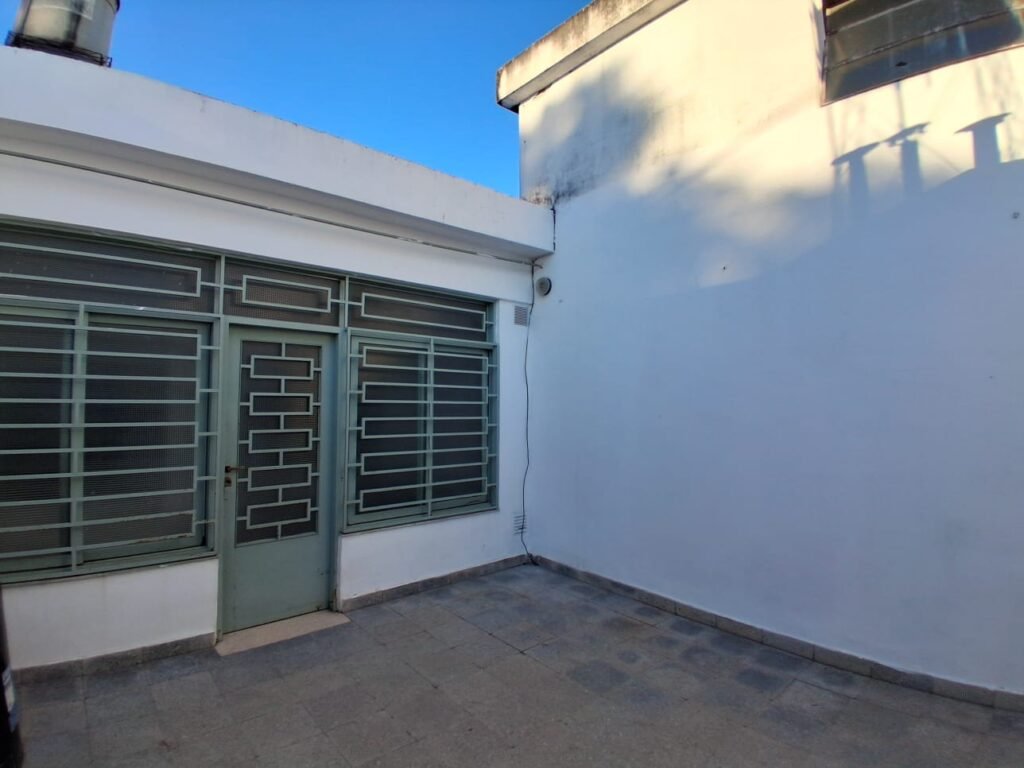 PATIO INGRESO