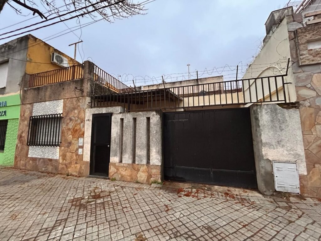 FRENTE CALLE